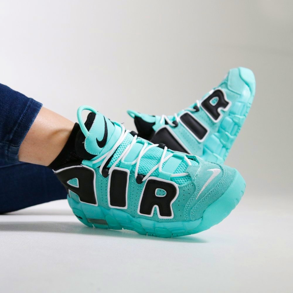 Nike Air Max Up Tempo In color light aqua